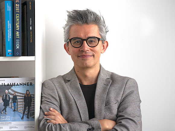 Professeur Mauricio Avendano 