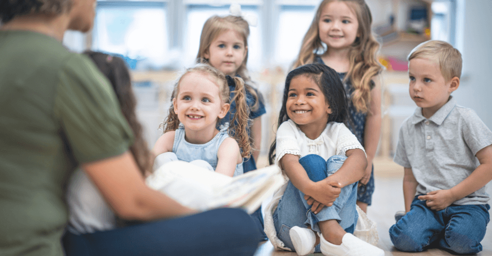 enfants dans une crèche