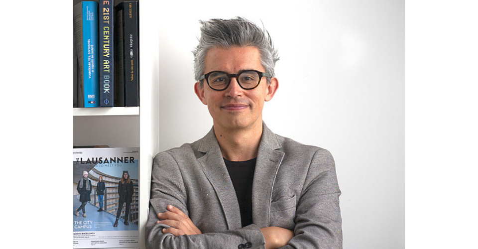 Professeur Mauricio Avendano 