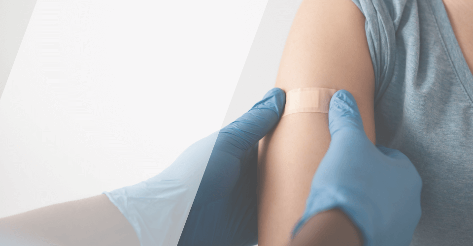 vaccination covid bras pansement