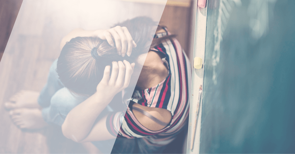 jeune femme qui subit des violences